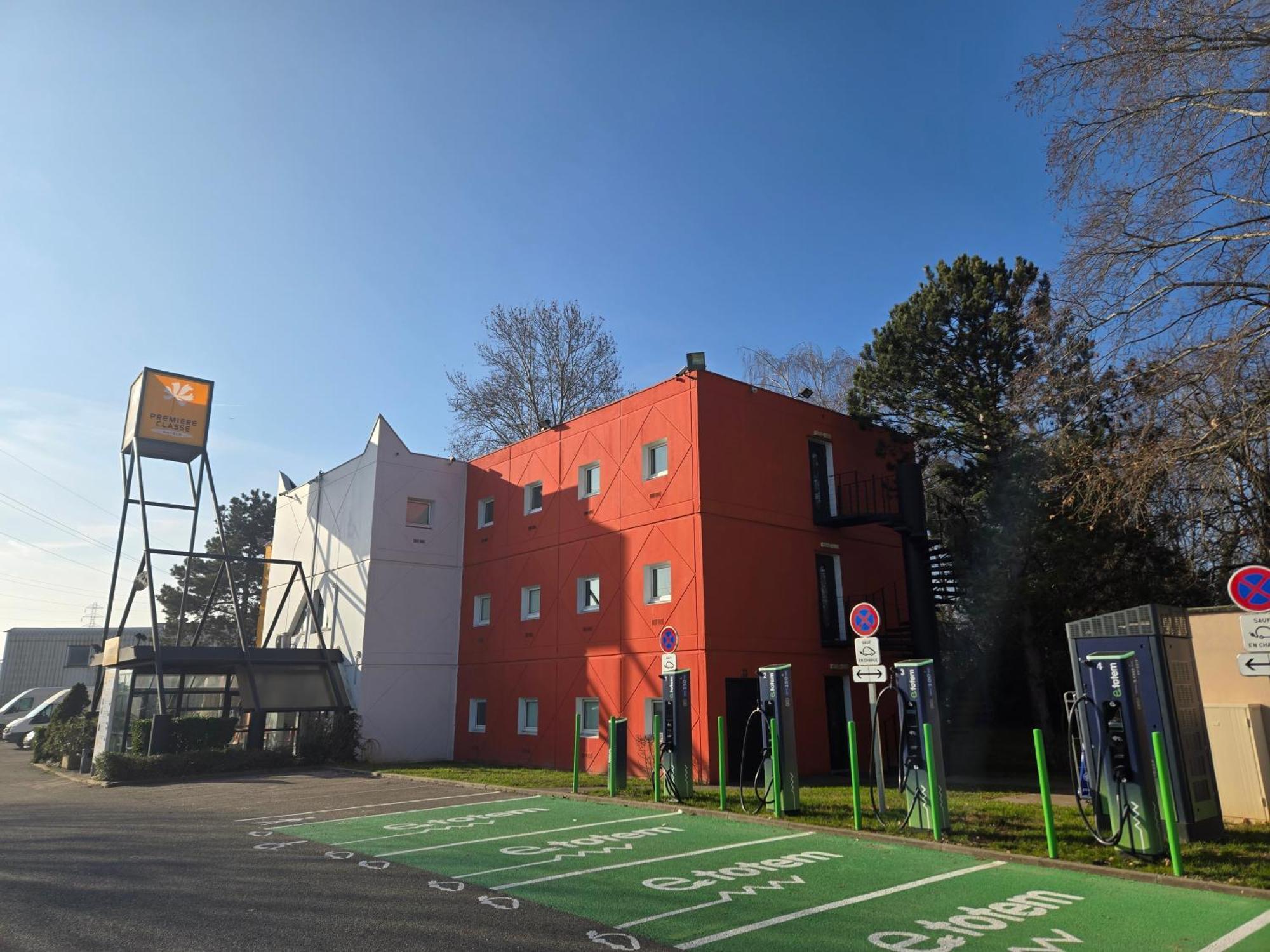 Premiere Classe Lyon Beynost Exterior foto